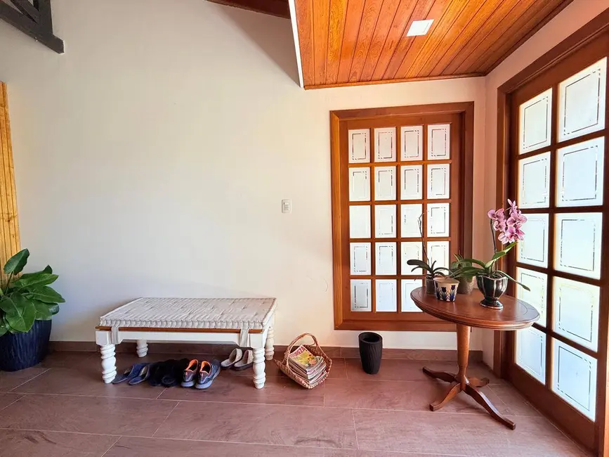 Foto 5 de Casa com 3 quartos à venda, 177m2 em Centro, Balneario Barra Do Sul - SC