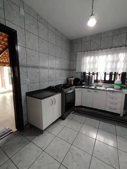 Foto 7 de Casa com 4 quartos à venda, 141m2 em Balneario Barra Do Sul - SC