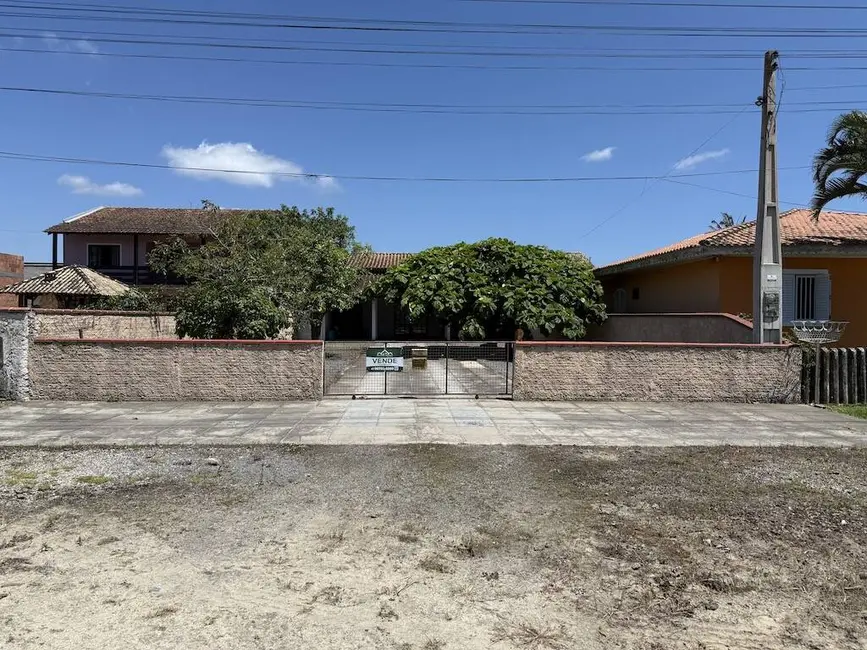 Foto 4 de Casa com 3 quartos à venda, 156m2 em Balneario Barra Do Sul - SC
