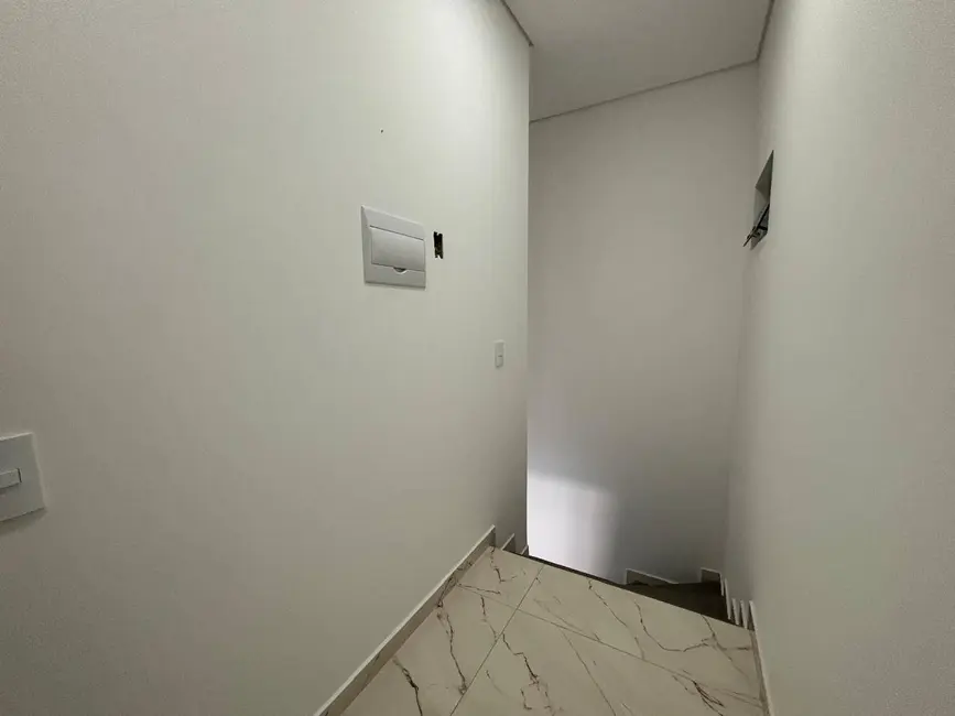 Foto 7 de Sobrado com 3 quartos à venda, 117m2 em Balneario Barra Do Sul - SC