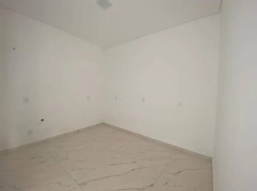 Foto 3 de Sobrado com 2 quartos à venda, 70m2 em Balneario Barra Do Sul - SC