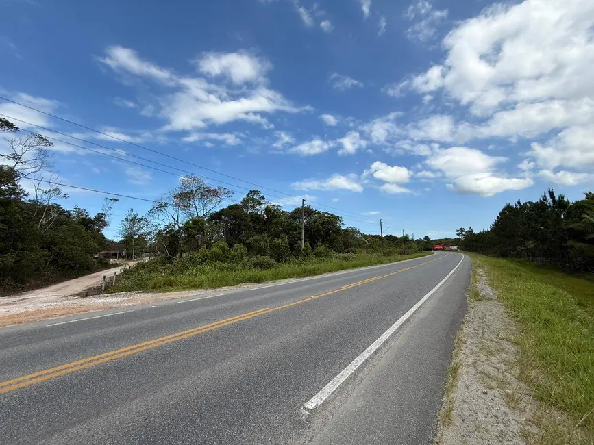 Foto 1 de Terreno / Lote à venda, 2475m2 em Balneario Barra Do Sul - SC