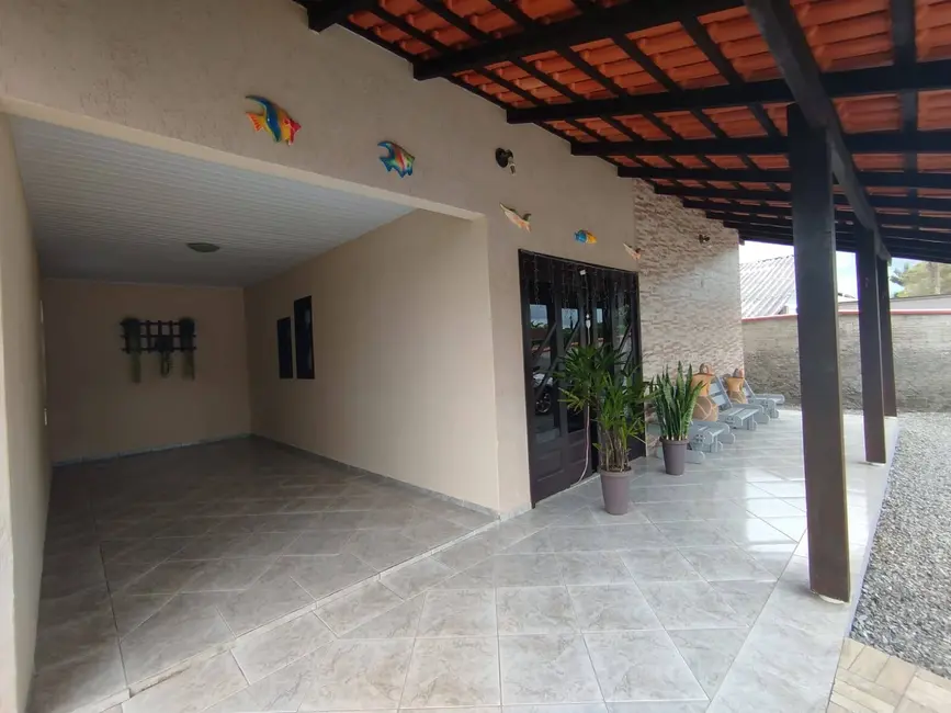 Foto 3 de Casa com 2 quartos à venda, 360m2 em Balneario Barra Do Sul - SC