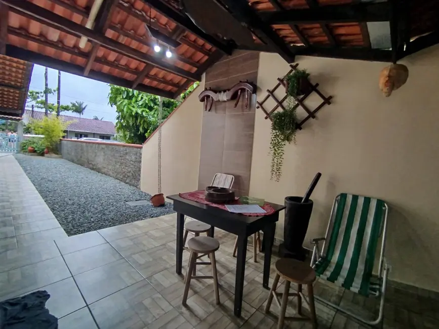 Foto 5 de Casa com 2 quartos à venda, 360m2 em Balneario Barra Do Sul - SC