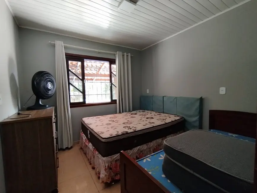 Foto 9 de Casa com 2 quartos à venda, 140m2 em Balneario Barra Do Sul - SC
