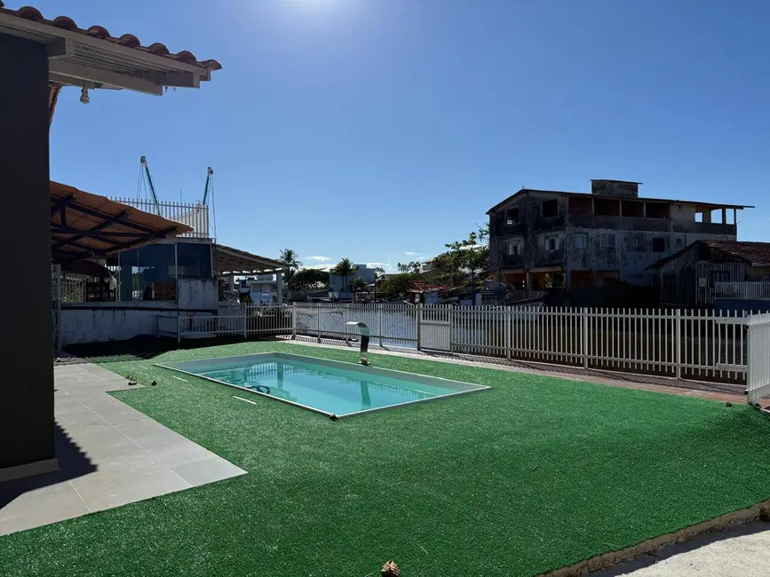 Foto 9 de Casa com 3 quartos à venda, 124m2 em Centro, Balneario Barra Do Sul - SC