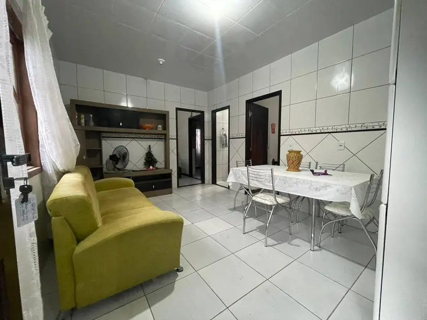 Foto 9 de Casa com 2 quartos à venda, 120m2 em Balneario Barra Do Sul - SC