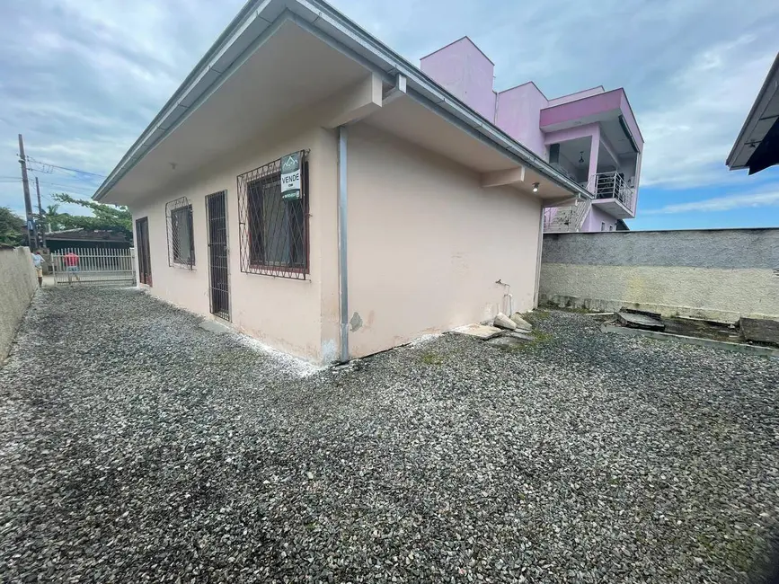 Foto 4 de Casa com 2 quartos à venda, 120m2 em Balneario Barra Do Sul - SC