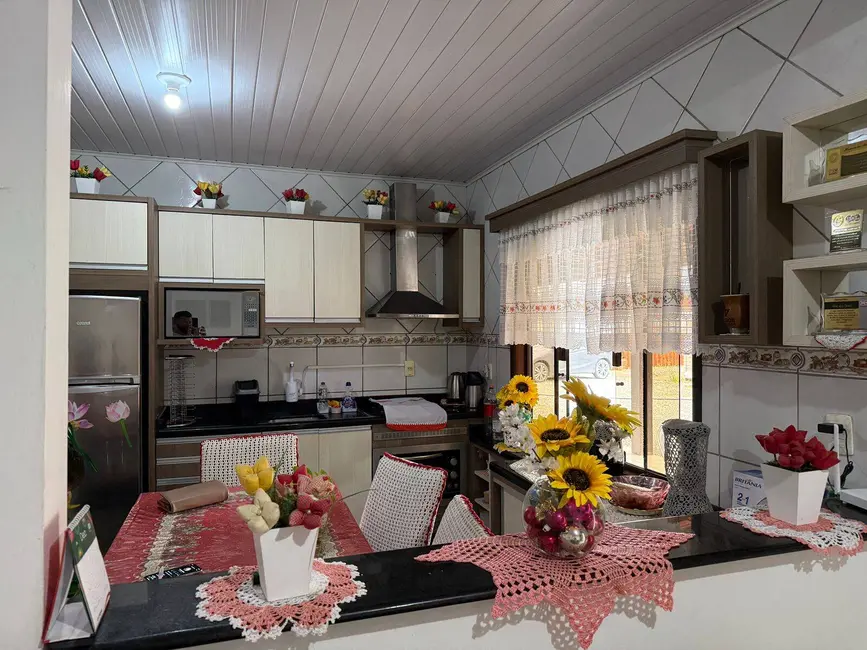 Foto 9 de Casa com 3 quartos à venda, 200m2 em Centro, Balneario Barra Do Sul - SC