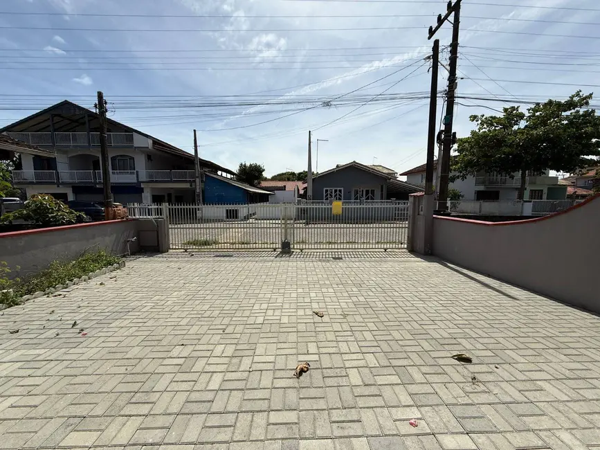 Foto 4 de Sobrado com 4 quartos à venda, 189m2 em Centro, Balneario Barra Do Sul - SC