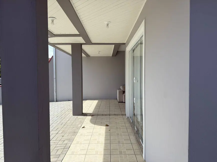 Foto 5 de Sobrado com 4 quartos à venda, 189m2 em Centro, Balneario Barra Do Sul - SC