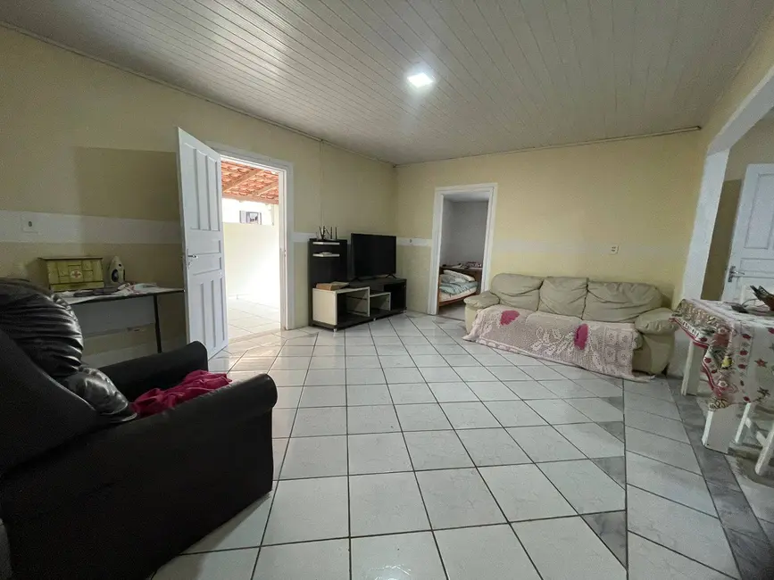 Foto 9 de Casa com 3 quartos à venda, 300m2 em Centro, Balneario Barra Do Sul - SC