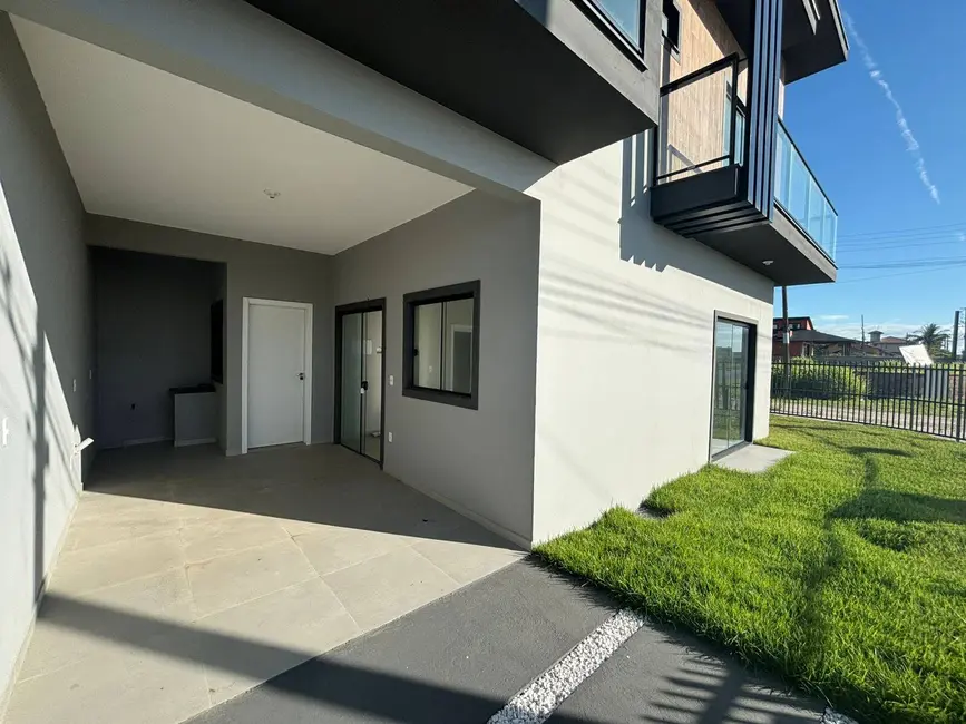 Sobrado com 3 quartos à venda, 115m2 em Balneario Barra Do Sul - SC - imagem 4 Foto 4 de Sobrado com 3 quartos à venda, 115m2 em Balneario Barra Do Sul - SC