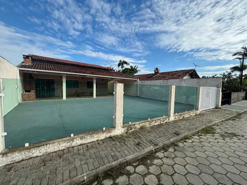 Foto 2 de Casa com 4 quartos à venda, 300m2 em Balneario Barra Do Sul - SC