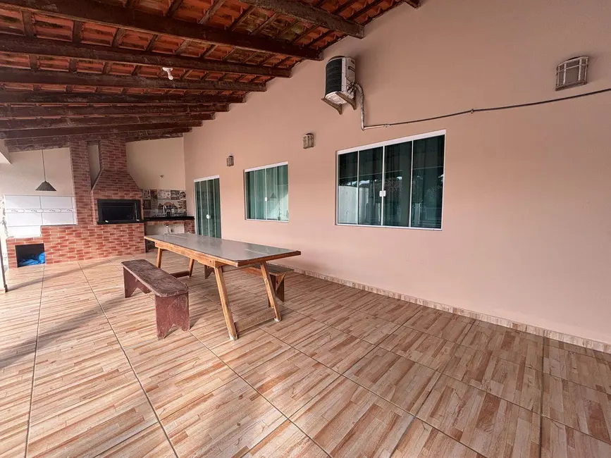 Foto 7 de Casa com 4 quartos à venda, 300m2 em Balneario Barra Do Sul - SC