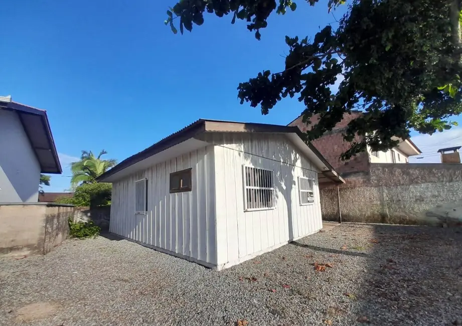 Foto 3 de Casa com 2 quartos à venda, 335m2 em Centro, Balneario Barra Do Sul - SC
