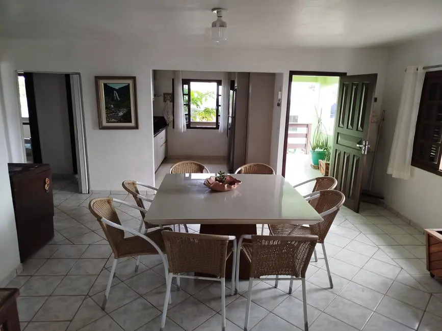 Foto 7 de Sobrado com 4 quartos à venda, 189m2 em Centro, Balneario Barra Do Sul - SC