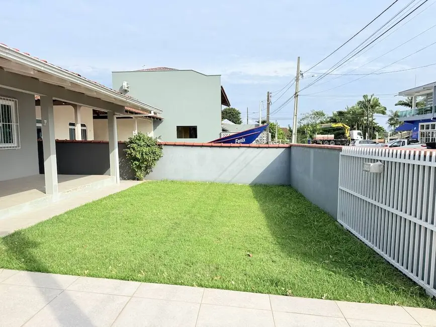 Foto 8 de Casa com 3 quartos à venda, 130m2 em Sao Francisco Do Sul - SC