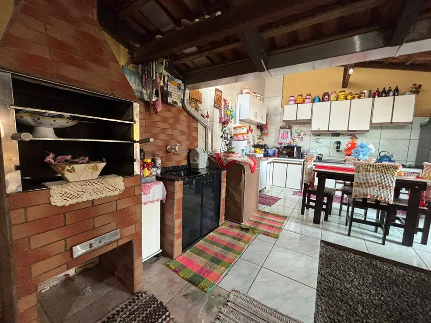 Foto 5 de Casa com 3 quartos à venda, 234m2 em Balneario Barra Do Sul - SC