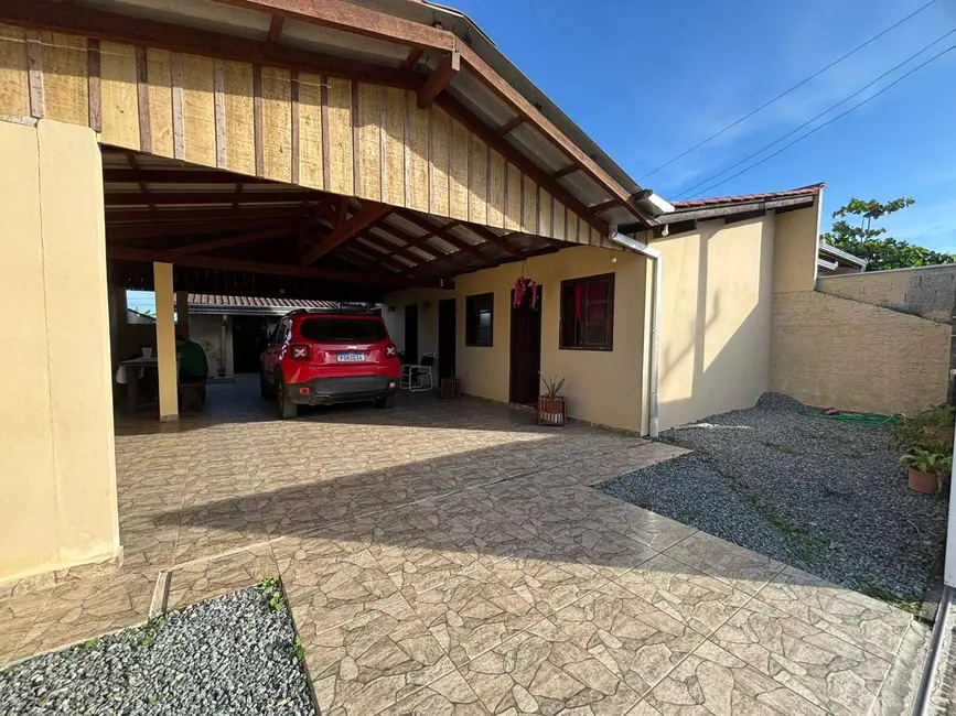 Foto 1 de Casa com 3 quartos à venda, 234m2 em Balneario Barra Do Sul - SC