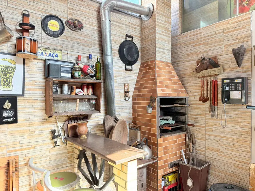 Foto 9 de Sobrado com 2 quartos à venda, 64m2 em Centro, Balneario Barra Do Sul - SC