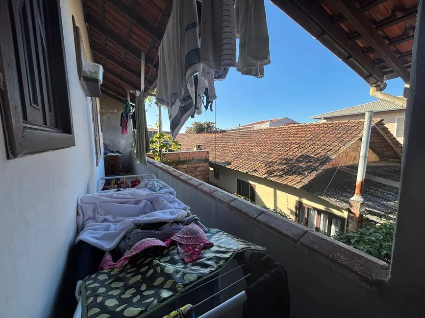 Foto 7 de Sobrado com 4 quartos à venda, 160m2 em Centro, Balneario Barra Do Sul - SC