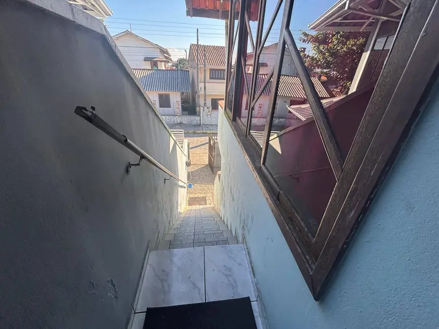 Foto 4 de Sobrado com 4 quartos à venda, 160m2 em Centro, Balneario Barra Do Sul - SC