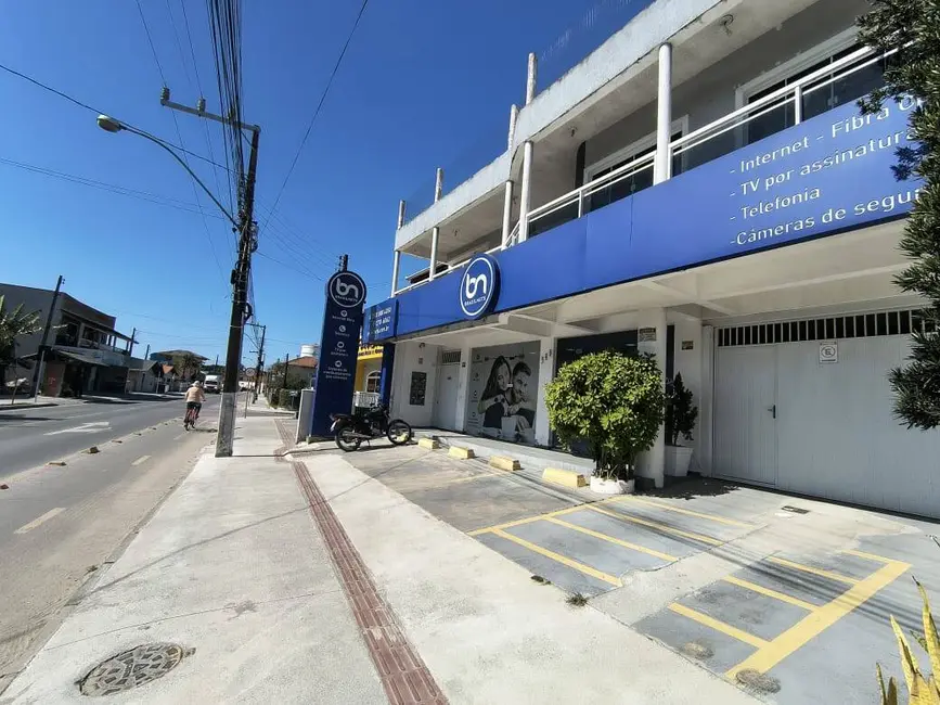 Foto 3 de Sala Comercial à venda, 469m2 em Centro, Balneario Barra Do Sul - SC