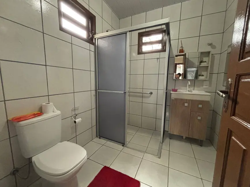 Casa com 3 quartos à venda, 673m2 em Balneario Barra Do Sul - SC - imagem 7 Foto 7 de Casa com 3 quartos à venda, 673m2 em Balneario Barra Do Sul - SC