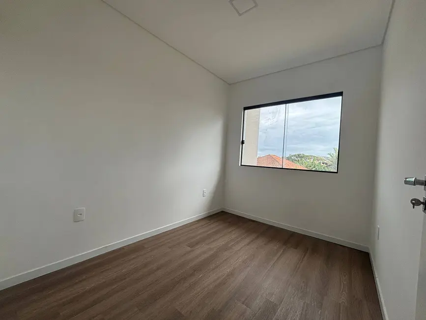 Casa com 2 quartos à venda, 97m2 em Balneario Barra Do Sul - SC - imagem 9 Foto 9 de Casa com 2 quartos à venda, 97m2 em Balneario Barra Do Sul - SC
