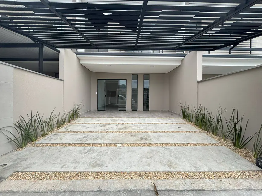 Casa com 2 quartos à venda, 97m2 em Balneario Barra Do Sul - SC - imagem 3 Foto 3 de Casa com 2 quartos à venda, 97m2 em Balneario Barra Do Sul - SC