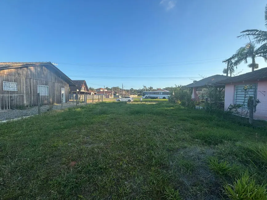 Foto 5 de Terreno / Lote à venda, 360m2 em Balneario Barra Do Sul - SC