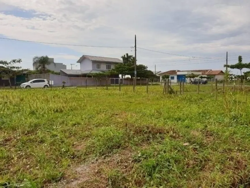 Foto 5 de Terreno / Lote à venda, 325m2 em Balneario Barra Do Sul - SC