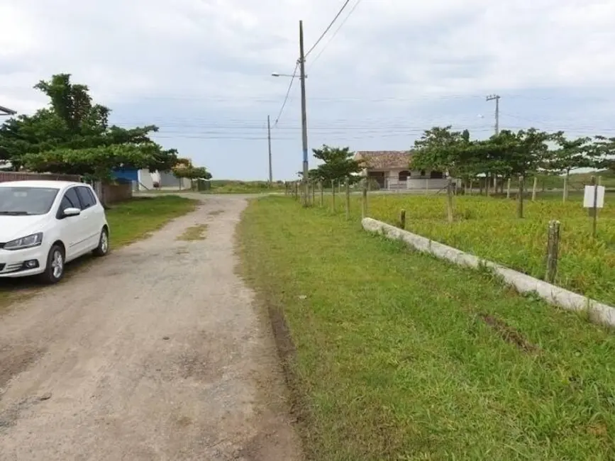 Foto 6 de Terreno / Lote à venda, 325m2 em Balneario Barra Do Sul - SC