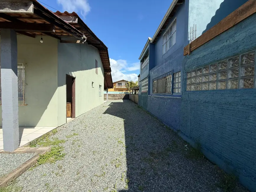 Foto 6 de Casa com 3 quartos à venda, 110m2 em Balneario Barra Do Sul - SC