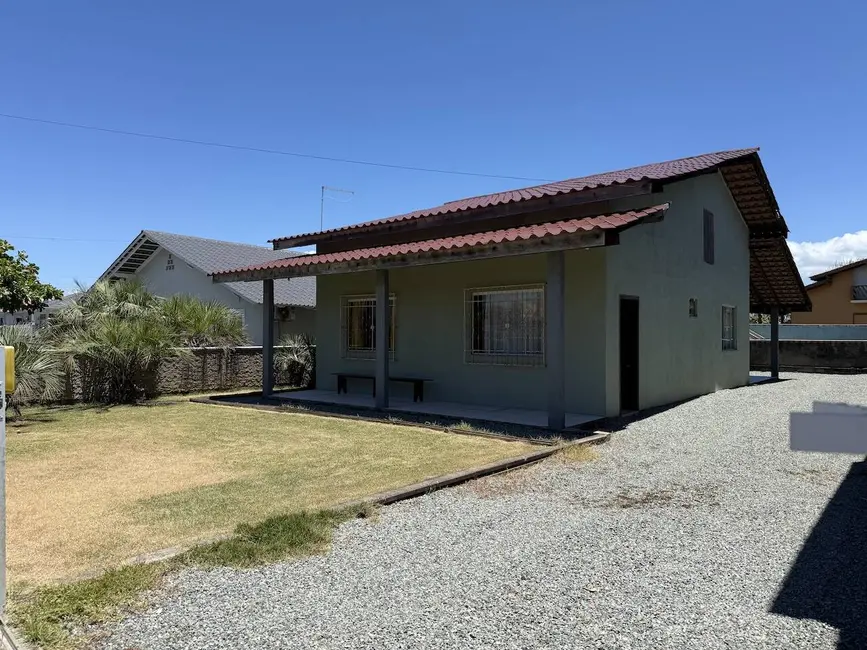 Foto 1 de Casa com 3 quartos à venda, 110m2 em Balneario Barra Do Sul - SC