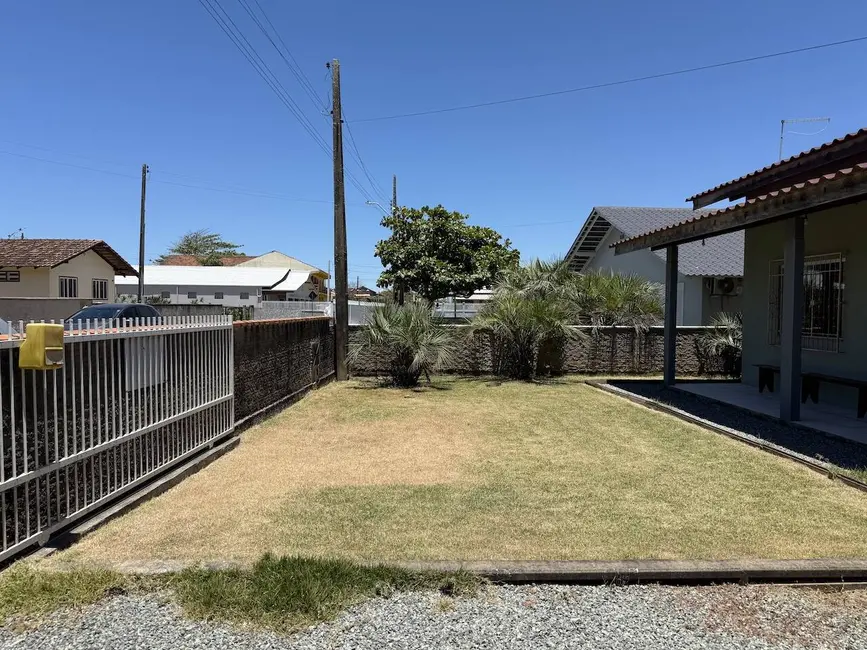 Foto 5 de Casa com 3 quartos à venda, 110m2 em Balneario Barra Do Sul - SC