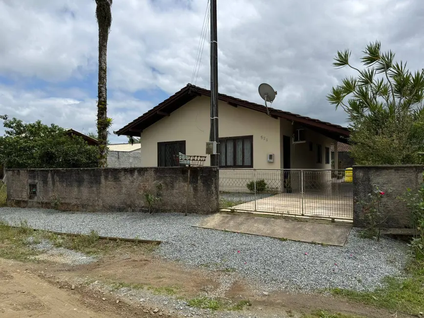 Foto 4 de Casa com 5 quartos à venda, 115m2 em Balneario Barra Do Sul - SC