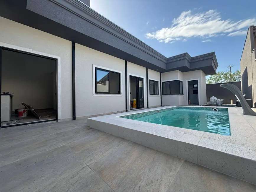 Foto 4 de Casa com 3 quartos à venda, 258m2 em Balneario Barra Do Sul - SC