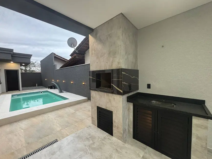 Foto 8 de Casa com 3 quartos à venda, 258m2 em Balneario Barra Do Sul - SC