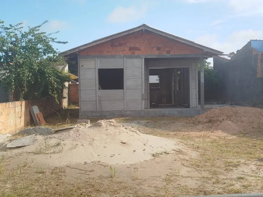 Foto 2 de Casa com 2 quartos à venda, 53m2 em Balneario Barra Do Sul - SC