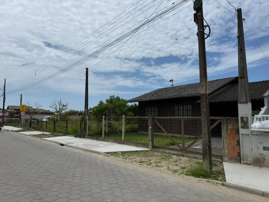 Foto 4 de Casa com 3 quartos à venda, 110m2 em Centro, Balneario Barra Do Sul - SC
