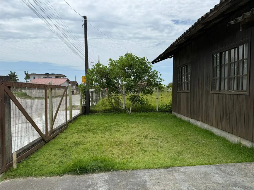 Foto 8 de Casa com 3 quartos à venda, 110m2 em Centro, Balneario Barra Do Sul - SC