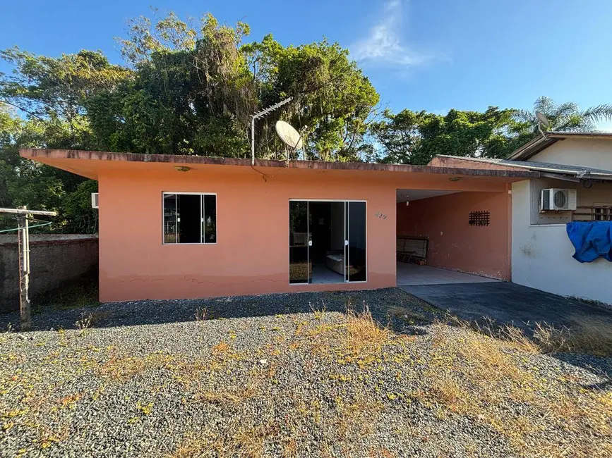 Foto 1 de Casa com 1 quarto à venda, 360m2 em Balneario Barra Do Sul - SC
