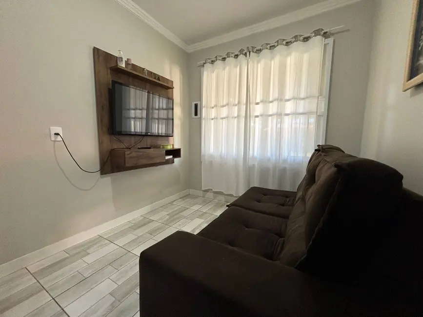 Foto 5 de Casa com 2 quartos à venda, 150m2 em Balneario Barra Do Sul - SC
