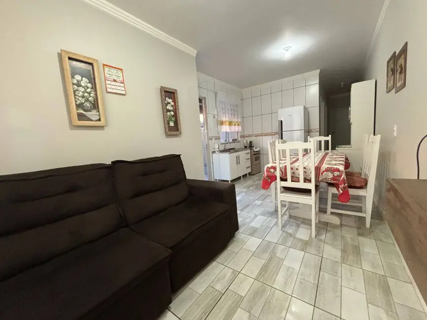 Foto 6 de Casa com 2 quartos à venda, 150m2 em Balneario Barra Do Sul - SC