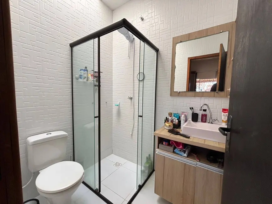 Foto 8 de Casa com 3 quartos à venda, 268m2 em Balneario Barra Do Sul - SC