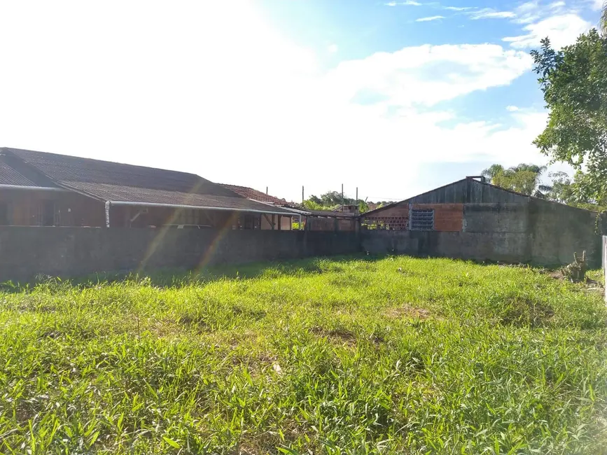 Foto 3 de Terreno / Lote à venda, 300m2 em Balneario Barra Do Sul - SC
