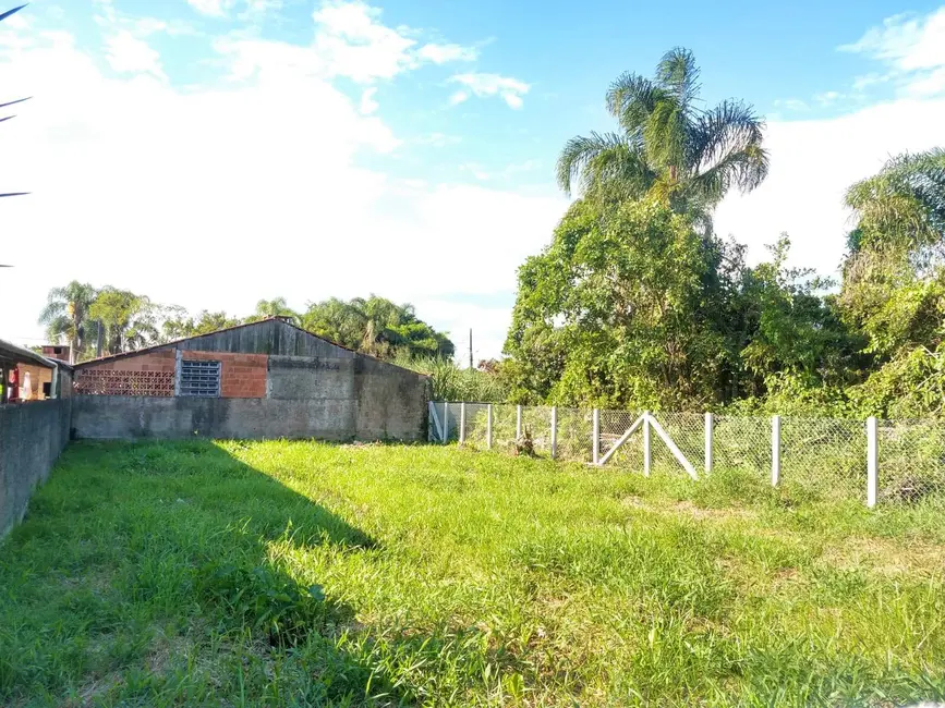 Foto 2 de Terreno / Lote à venda, 300m2 em Balneario Barra Do Sul - SC