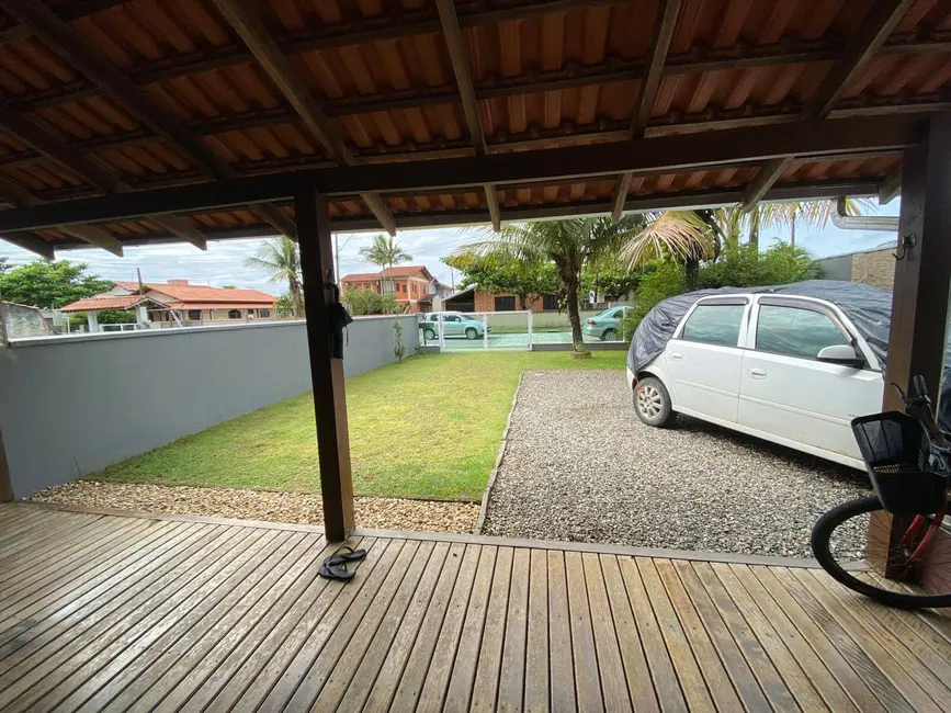 Foto 4 de Casa com 3 quartos à venda, 216m2 em Centro, Balneario Barra Do Sul - SC